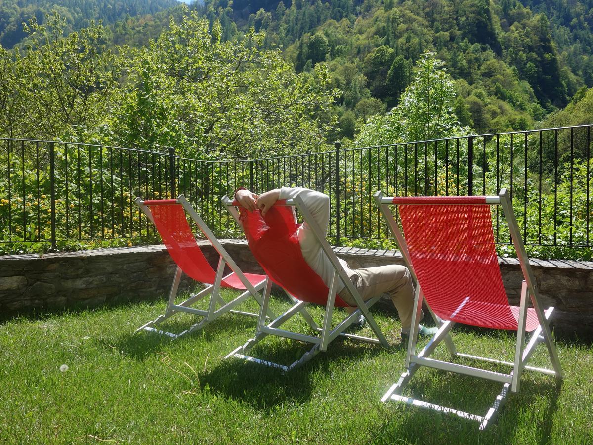 Auberge de jeunesse Ostello Lou Créton di Lui à Pontboset Extérieur photo